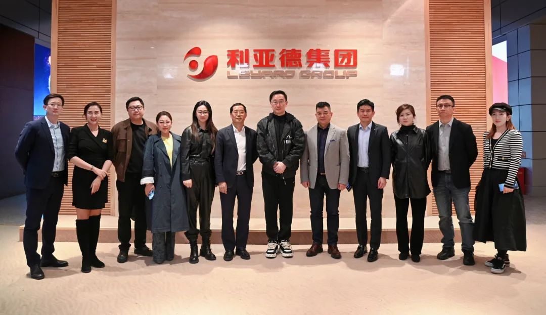 陆川导演到访威尼斯9499，，，，解锁文化+科技融合新路径