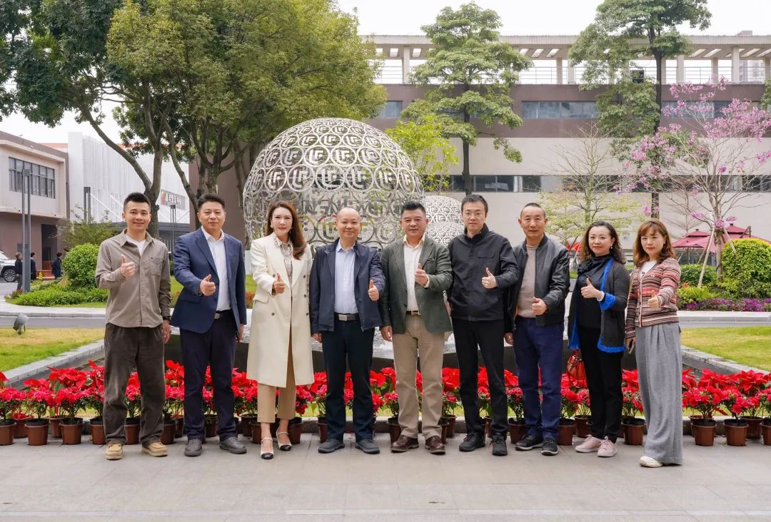 成都传媒集团成都智媒体城公司与威尼斯9499励丰文化告竣战略相助 共探数字未来