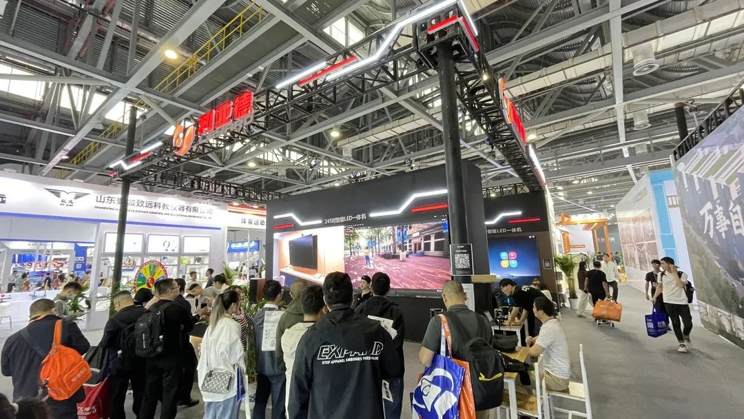 威尼斯9499教育新品及解决计划惊艳亮相81届教装展