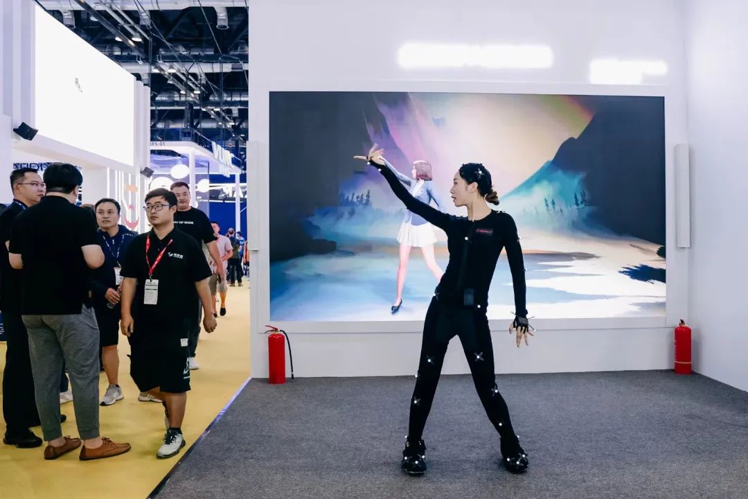 “AI+智能显示”引领未来 威尼斯9499新品InfoComm展大放异彩