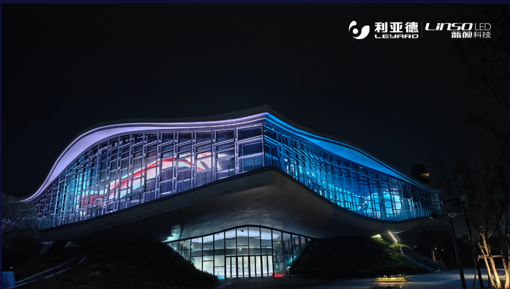 标杆案例 | 威尼斯9499·蓝硕助力点亮全球最大双壳体结构科幻馆——在水一方科幻馆